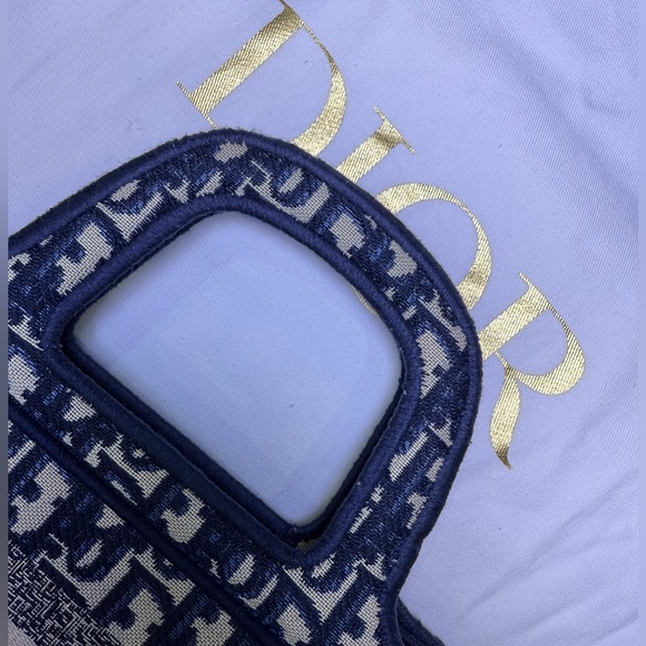 Bag Dior, Navy Blue, NWT,
size 9.25” x 3.25” x 7.0” fabric - Picture 8 of 9